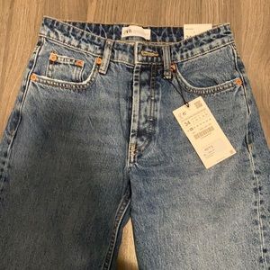 zara mid-rise straight leg jeans